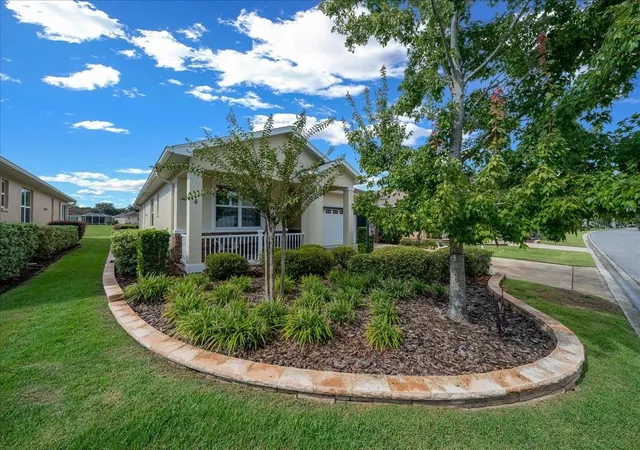 Photo 3 of Sale Pending at 9642 Sw 95th Loop, Ocala, FL 34481 | MLS# OM731316 | Listing updated on 2026-09-07