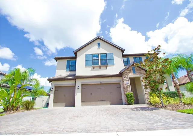 Photo 3 of Single family home for sale at 19825 Cypress Bridge Dr, Odessa, FL 33556 | MLS# W7889034 | Listing updated on 2026-09-27