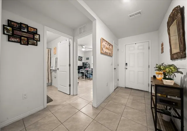 Photo 4 of Single family home for sale at 15126 Sw 50Th Court Rd, Ocala, FL 34473 | MLS# OM731378 | Listing updated on 2026-08-31