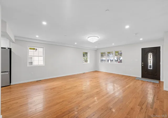Listing Photo 4 - Condo for sale in building located at 11620 145th St, New York, NY 11436