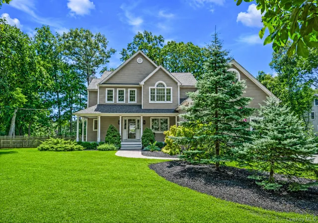 Photo 2 of Sale Pending at 15 Cedar Ln, Brookhaven, NY 11772 | MLS# 1035577 | Listing updated on 2026-09-01