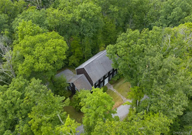 2nd image of 162 Shadblow Ln, Clinton, NY 12514 | MLS# 1036579