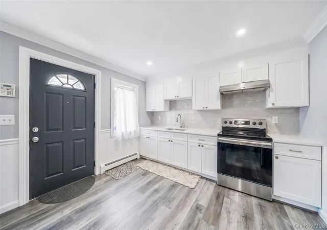 Photo 2 of Single family home for sale at 5 Sinclair St, Brookhaven, NY 11950 | MLS# 1037238 | Listing updated on 2026-08-23