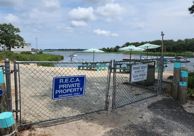 3rd image of 100 Reeves Bay Trl, Southampton, NY 11901 | MLS# 1040168