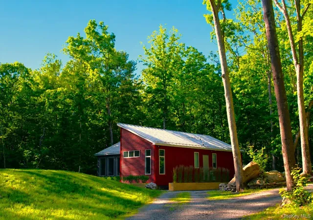 2nd image of 32 Old East Rd, Plattekill, NY 12589 | MLS# 1040908