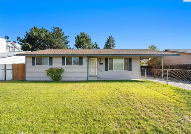1st image of 431 W 10th Ave, Kennewick, WA 99336 | MLS# 295454