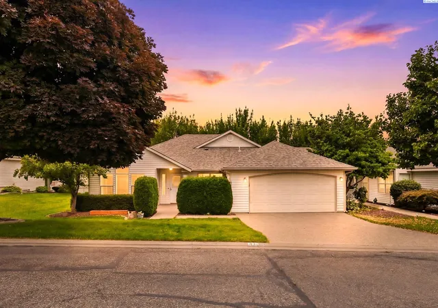 1st image of 3312 S Huntington St, Kennewick, WA 99337 | MLS# 294833