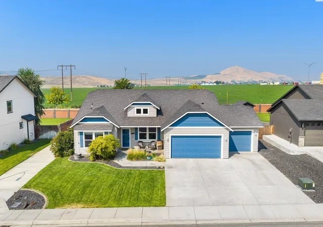 1st image of 6199 Teak Ln, West Richland, WA 99353 | MLS# 295525