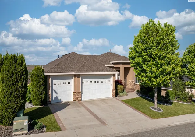 2nd image of 1430 Purple Sage St, Richland, WA 99352 | MLS# 290584