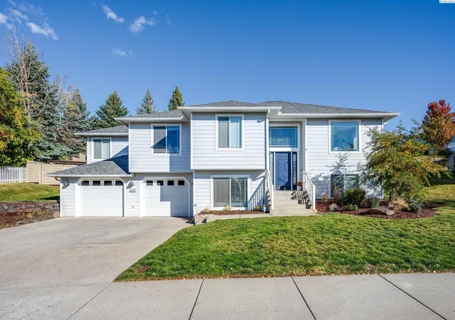 1st image of 430 Nw Thomas St, Pullman, WA 99163 | MLS# 295518