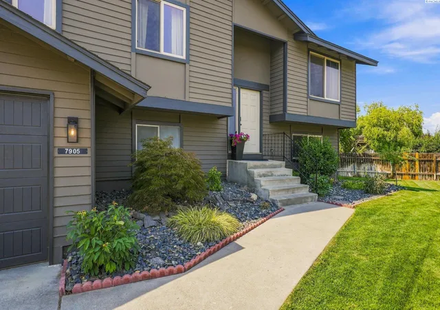 2nd image of 7905 W Imnaha Ave, Kennewick, WA 99336 | MLS# 295578