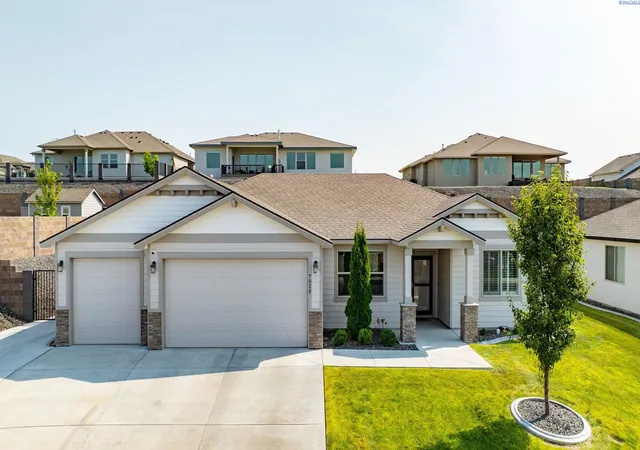 2nd image of 7025 Collins Rd, West Richland, WA 99353 | MLS# 295287