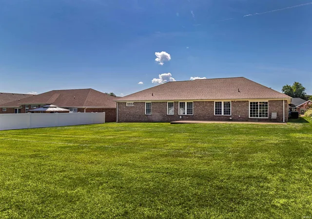 Photo 5 of Manufactured home for sale at 2742 Charlestown Ct, Evansville, IN 47725 | MLS# 202626226 | Listing updated on 2026-09-01
