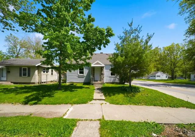 2nd image of 3421 Alexander St, Fort Wayne, IN 46806 | MLS# 202632374