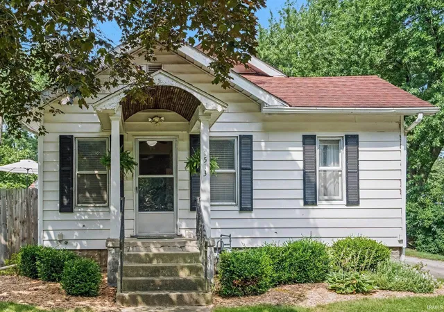 1st image of 1513 El Reno St, Elkhart, IN 46516 | MLS# 202632385