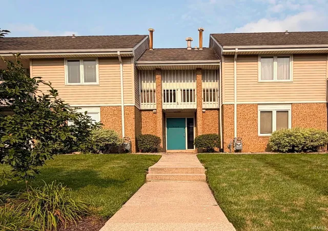 1st image of 5665 S Wayne Ave #D, Fort Wayne, IN 46807 | MLS# 202632542