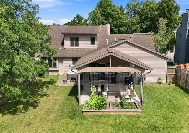 Photo 3 of Manufactured home for sale at 10015 Bentley Woods Dr, Fort Wayne, IN 46825 | MLS# 202632617 | Listing updated on 2026-09-06