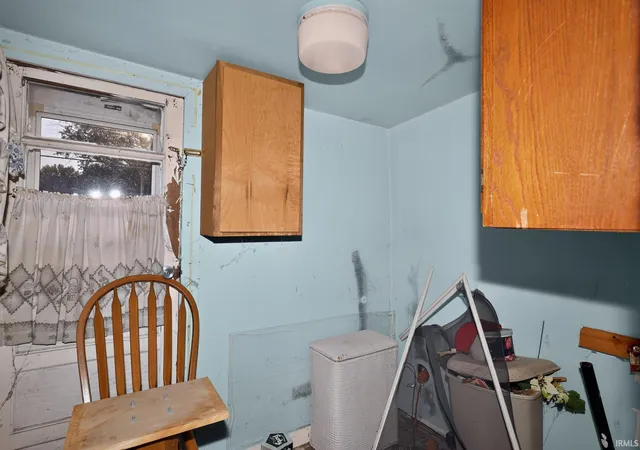 4th image of 433 S Armstrong St, Kokomo, IN 46901 | MLS# 202632689