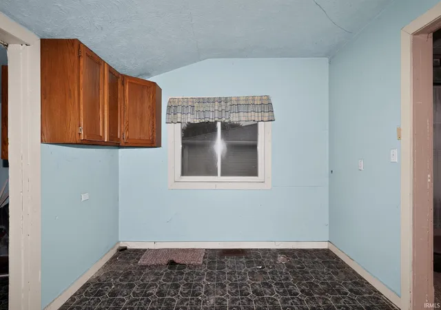 5th image of 433 S Armstrong St, Kokomo, IN 46901 | MLS# 202632689