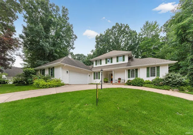 2nd image of 51973 Fall Creek Dr, Granger, IN 46530 | MLS# 202633013