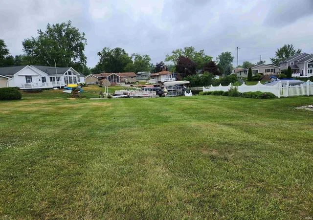 1st image of Tbd E Hatchery Rd Rd, Syracuse, IN 46567 | MLS# 202633351