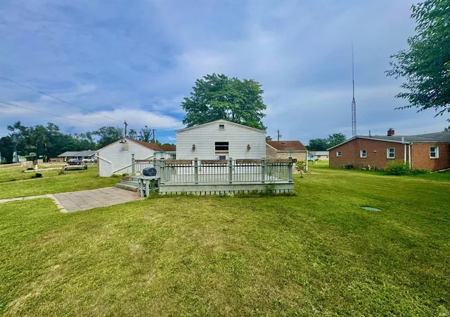 Photo 3 of Sale Pending at 57101 Butternut Rd, South Bend, IN 46619 | MLS# 202635720 | Listing updated on 2026-09-03