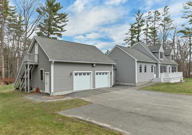 2nd image of 22 Duckworth Rd, Hebron, NH 03241 | MLS# 5084697