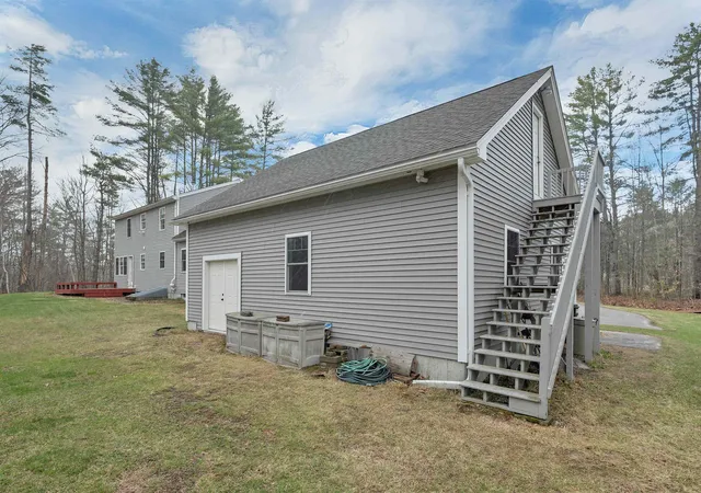 4th image of 22 Duckworth Rd, Hebron, NH 03241 | MLS# 5084697