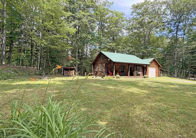 1st image of 11 Beard Ln, Grafton, NH 03240 | MLS# 5104085