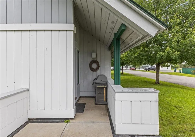 38th image of 185 Village Green Dr #8A Week C, Stowe, VT 05661 | MLS# 5104107