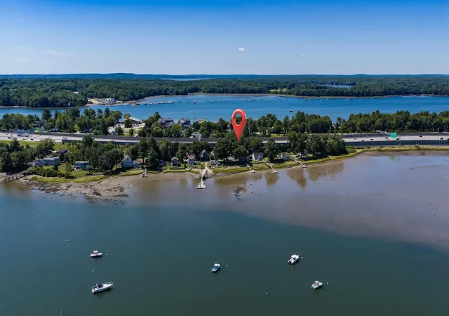 4th image of 24 Wentworth Ter, Dover, NH 03820 | MLS# 5104151
