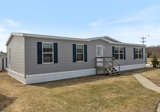 Photo 2 of Single family home for sale at Lot 18 Gervais Ln, Highgate, VT 05459 | MLS# 5105103 | Listing updated on 2026-08-14