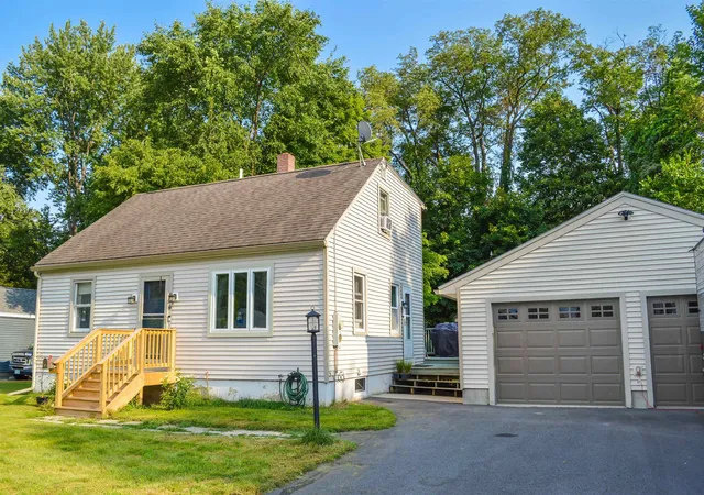 1st image of 17 Brown St, Keene, NH 03431 | MLS# 5105226