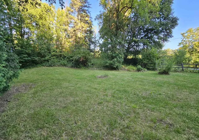 2nd image of 33 Bridge St, Barre, VT 05641 | MLS# 5105267