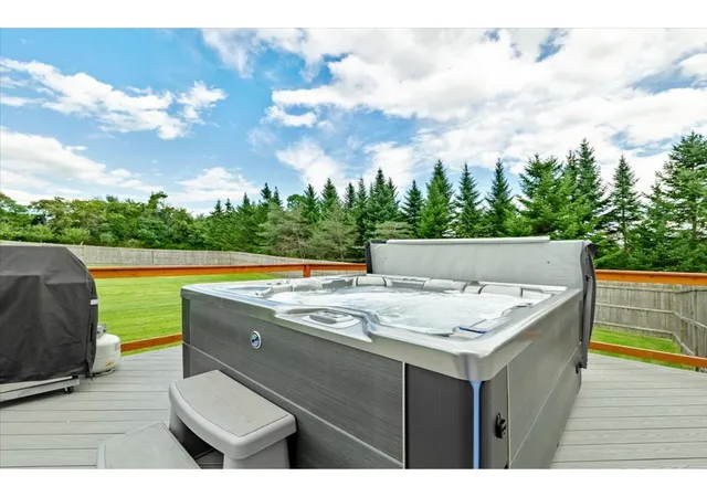 Photo 3 of Single family home for sale at 11 Craftsfield Rd, Fairfax, VT 05454 | MLS# 5105509 | Listing updated on 2026-08-18