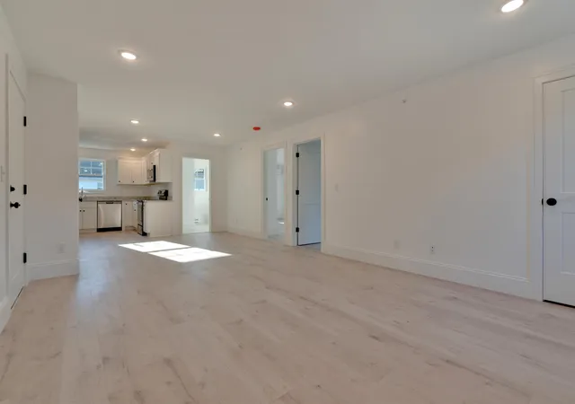 1st image of 8 Cape Coral Wy #A, Rochester, NH 03867 | MLS# 5107397