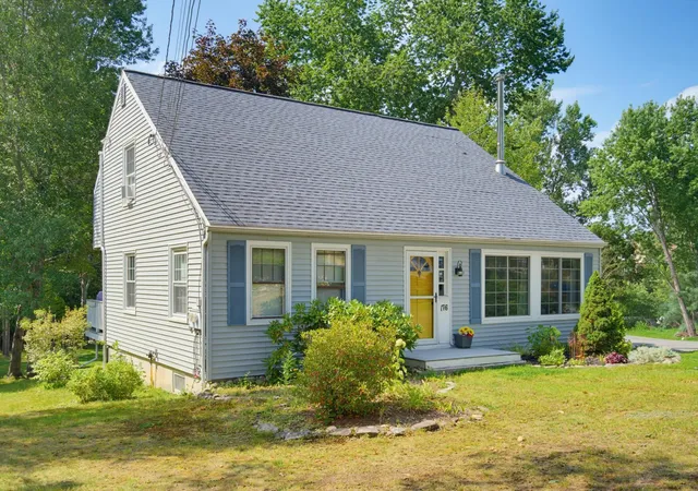 Photo 1 of Sale Pending at 176 Exeter Rd, Newmarket, NH 03857 | MLS# 5107400 | Listing updated on 2026-09-07
