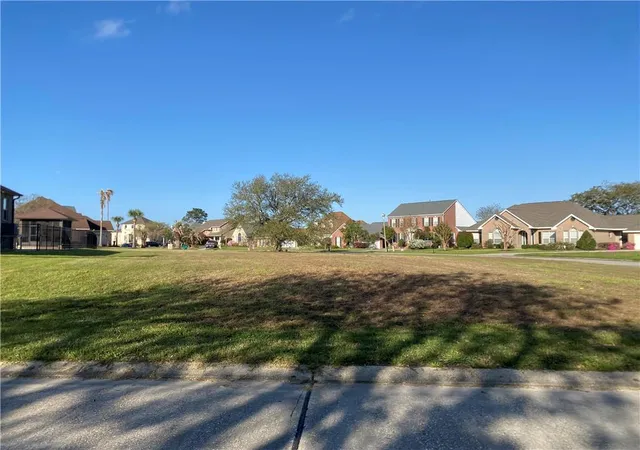 Photo 2 of Land for sale at 3 Mission Hills Dr, Slidell, LA 70458 | MLS# 2489145 | Listing updated on 2026-08-21