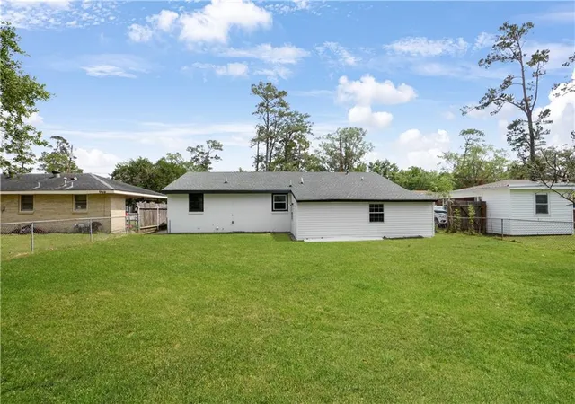 Photo 18 of Single family home for sale at 365 Olive Dr, Slidell, LA 70458 | MLS# 2491807 | Listing updated on 2026-08-10