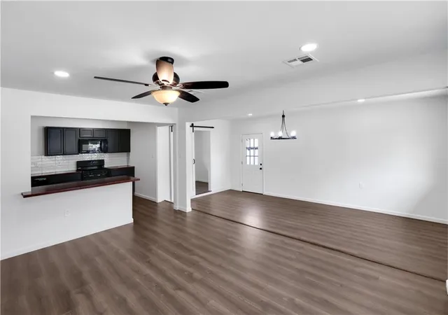 Photo 2 of Single family home for sale at 365 Olive Dr, Slidell, LA 70458 | MLS# 2491807 | Listing updated on 2026-08-10