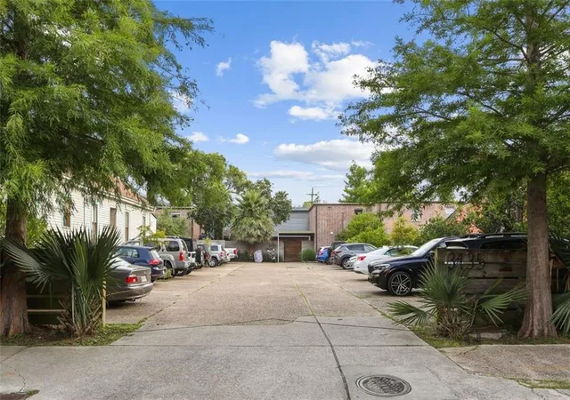 Photo 3 of Multi family home for sale at 3135 Dauphine St, New Orleans, LA 70117 | MLS# 2495514 | Listing updated on 2026-08-12