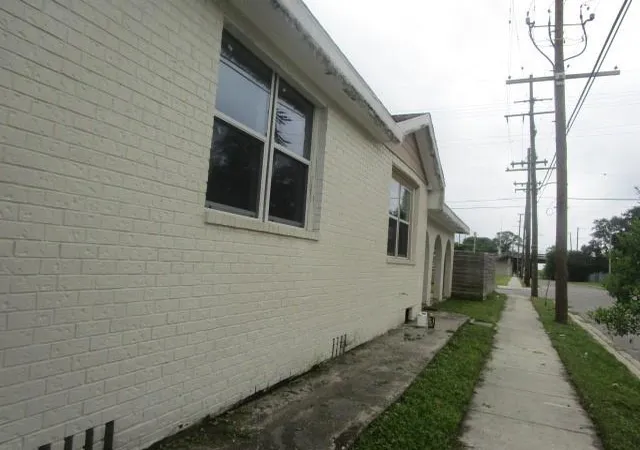 4th image of 4701 Marais St, New Orleans, LA 70117 | MLS# 2500792