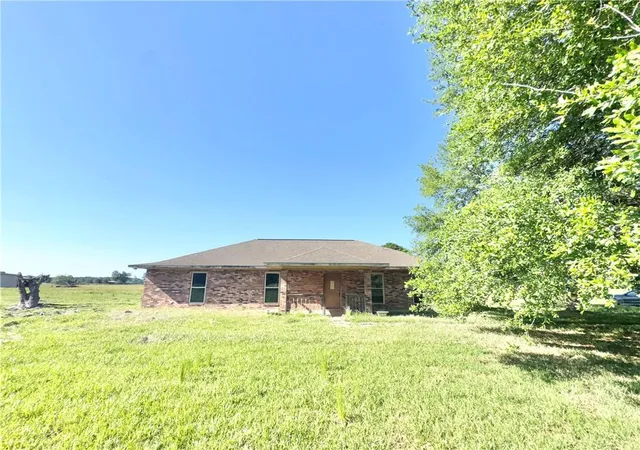 Photo 11 of Single family home for sale at 30900 Highway 1064, Independence, LA 70443 | MLS# 2501321 | Listing updated on 2026-08-12