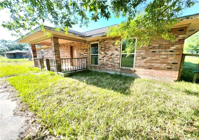 Photo 1 of Single family home for sale at 30900 Highway 1064, Independence, LA 70443 | MLS# 2501321 | Listing updated on 2026-08-12