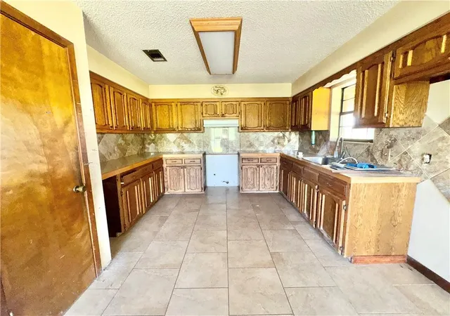 Photo 2 of Single family home for sale at 30900 Highway 1064, Independence, LA 70443 | MLS# 2501321 | Listing updated on 2026-08-12