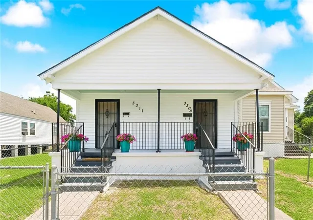 Photo 1 of Sale Pending at 3309 4th St, New Orleans, LA 70125 | MLS# 2502774 | Listing updated on 2026-08-06