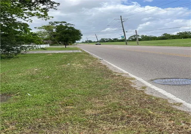 Photo 5 of Land for sale at River Rd, Westwego, LA 70094 | MLS# 2505466 | Listing updated on 2026-08-15