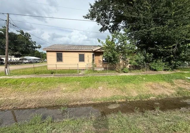 Photo 1 of Single family home for sale at 624 Garyville Northern St, Garyville, LA 70051 | MLS# 2506188 | Listing updated on 2026-08-25