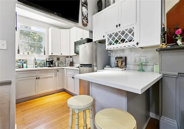 Photo 4 of Condo for sale at 922 Elysian Flds Ave #B, New Orleans, LA 70117 | MLS# 2508489 | Listing updated on 2026-08-16