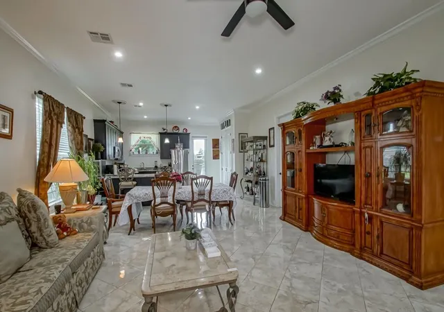 Photo 4 of Single family home for sale at 2217 Angela Ave, Arabi, LA 70032 | MLS# 2504874 | Listing updated on 2026-08-10